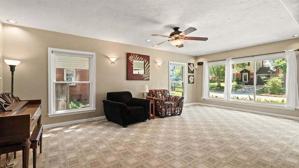 Photo 12 — 2619 NW 26th Street, Oklahoma City, OK 73107