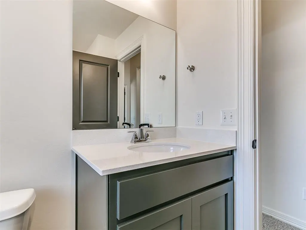 Photo 30 — 7705 Three Woods Lane, Yukon, OK 73099