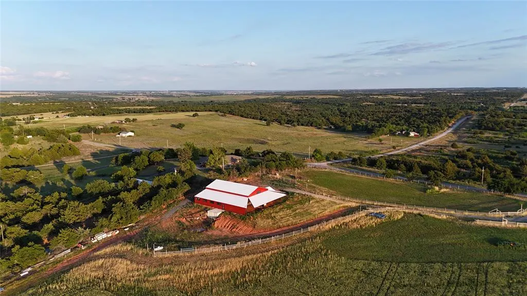 Photo 3 — 1140 W Sickles   CR 1140 Road, Lookeba, OK 73053