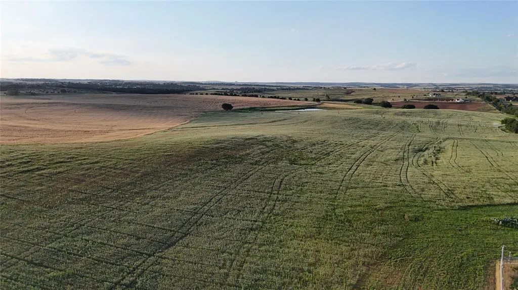 Photo 5 — 1140 W Sickles   CR 1140 Road, Lookeba, OK 73053