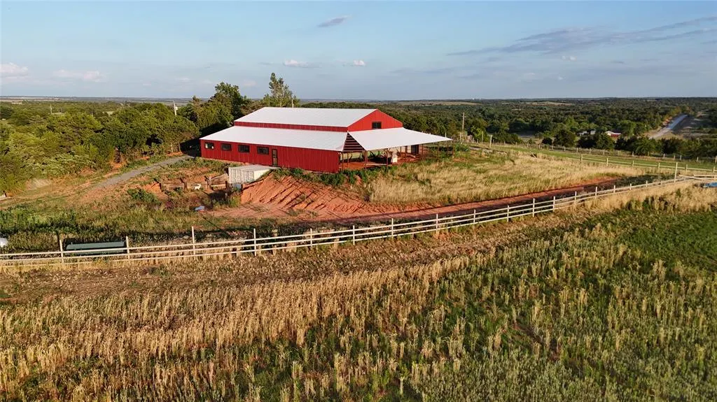 Photo 9 — 1140 W Sickles   CR 1140 Road, Lookeba, OK 73053