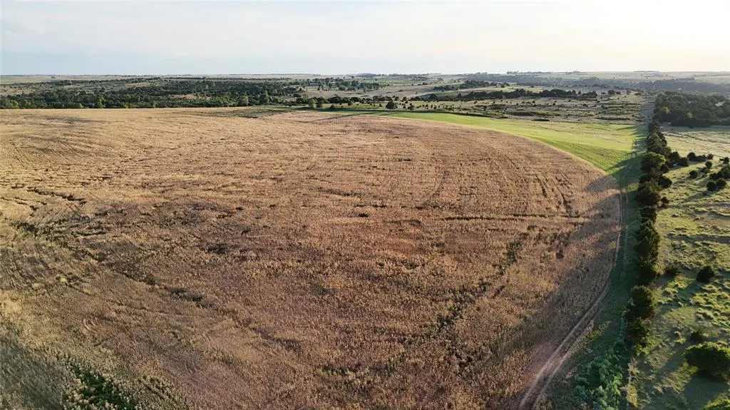 Photo 10 — 1140 W Sickles   CR 1140 Road, Lookeba, OK 73053
