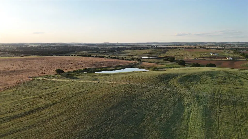 Photo 13 — 1140 W Sickles   CR 1140 Road, Lookeba, OK 73053