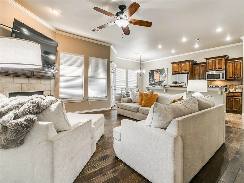Photo 9 — 12549 Blue Meadow, Guthrie, OK 73044