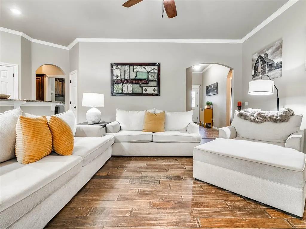 Photo 13 — 12549 Blue Meadow, Guthrie, OK 73044