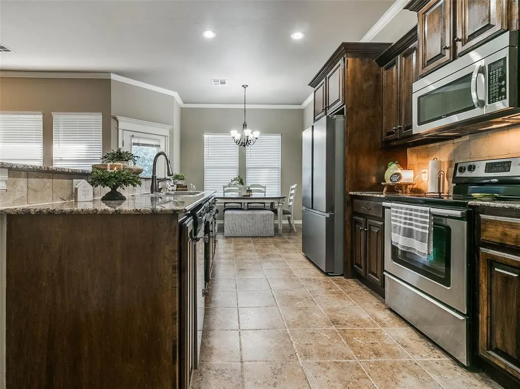 Photo 17 — 12549 Blue Meadow, Guthrie, OK 73044