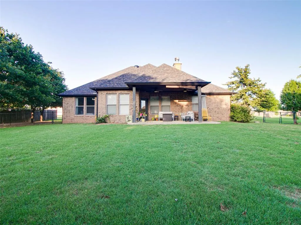 Photo 39 — 12549 Blue Meadow, Guthrie, OK 73044