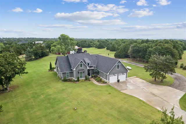 Front exterior — 14035 NE 50th Street, Choctaw, OK 73020