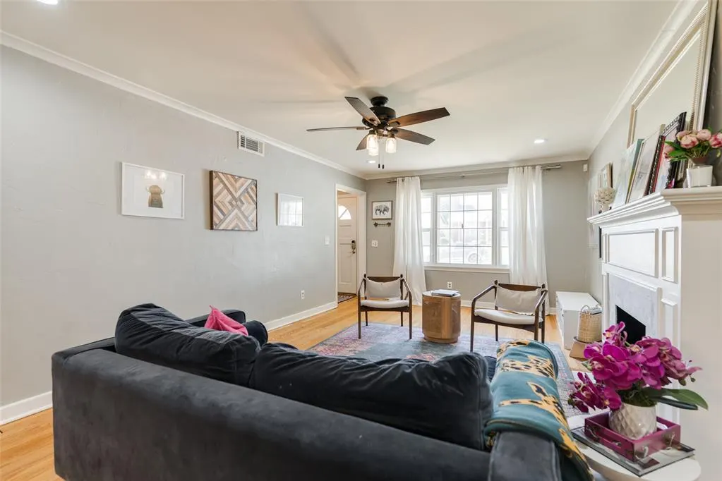 Photo 9 — 431 NW 44th Street, Oklahoma City, OK 73118