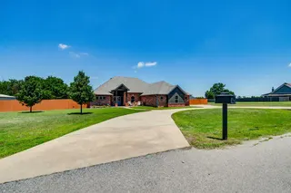 Sold home at 45100 Scotlyn Drive
