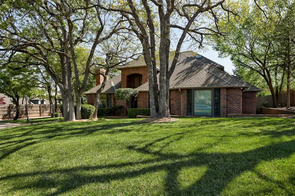 Photo 2 — 3408 Rena Dawn Lane, Edmond, OK 73013