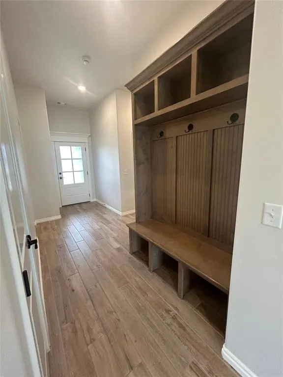 Photo 3 — 2300 NW 170th Street, Edmond, OK 73012