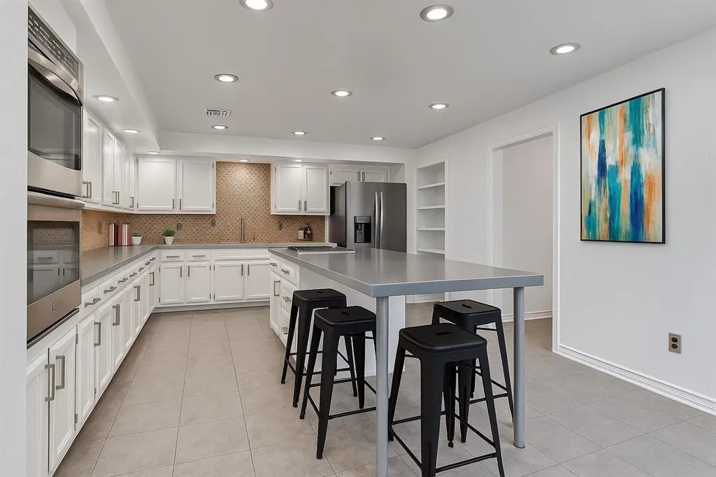 Photo 16 — 7400 Aurelia Road, Oklahoma City, OK 73121