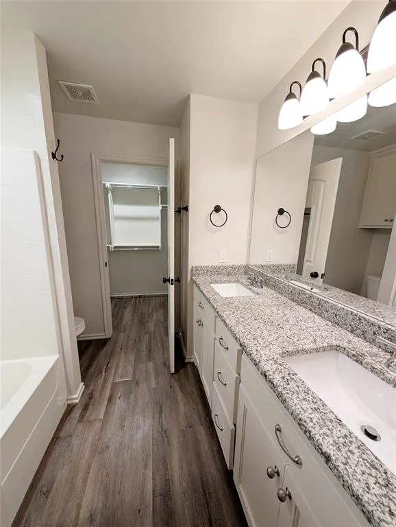 Photo 11 — 425 Chalk Hill Court, Edmond, OK 73003