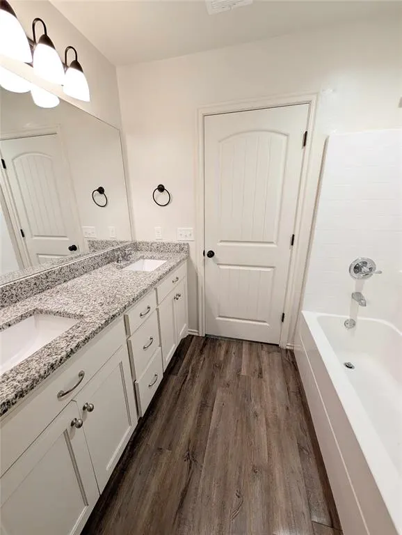 Photo 12 — 425 Chalk Hill Court, Edmond, OK 73003
