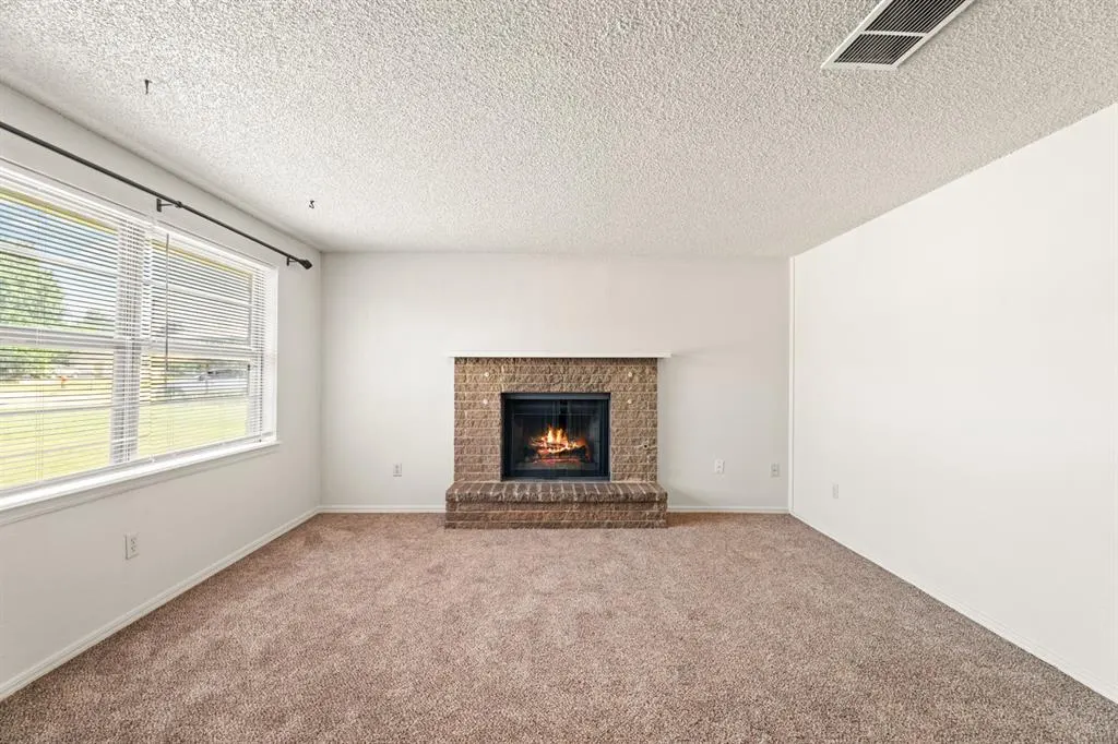Photo 9 — 8607 S Drexel Place, Oklahoma City, OK 73159