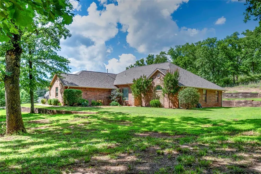 Photo 4 — 900487 S Oak Hill Drive, Chandler, OK 74834