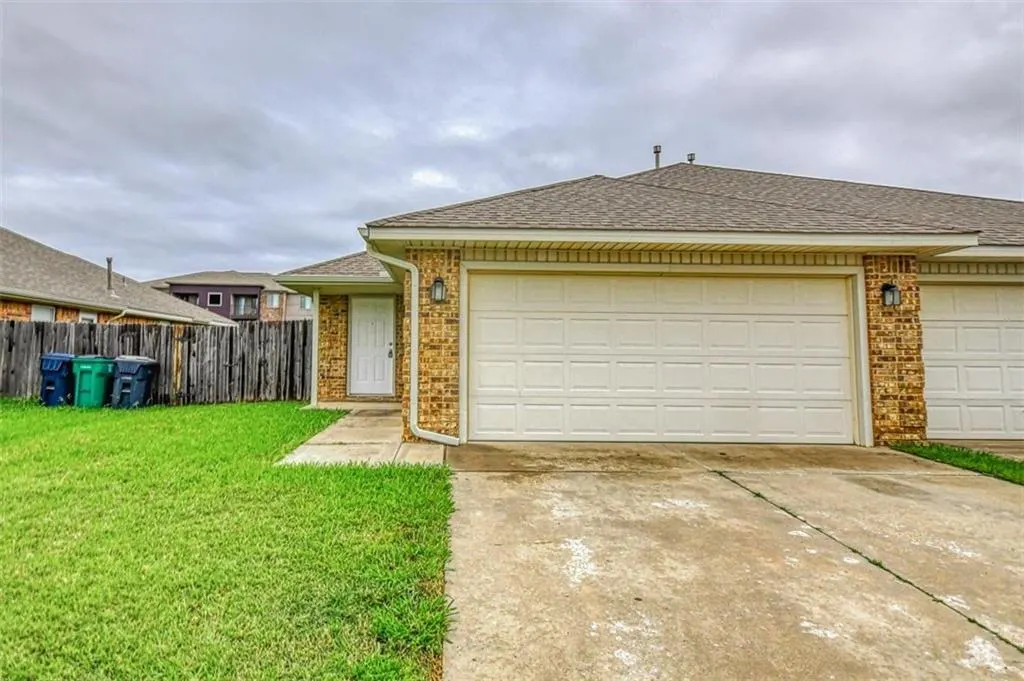 Photo 2 — 4801 SE 77th Street, Oklahoma City, OK 73135
