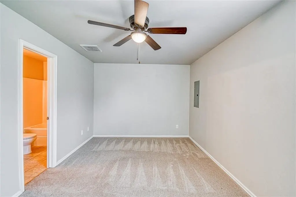 Photo 18 — 4801 SE 77th Street, Oklahoma City, OK 73135