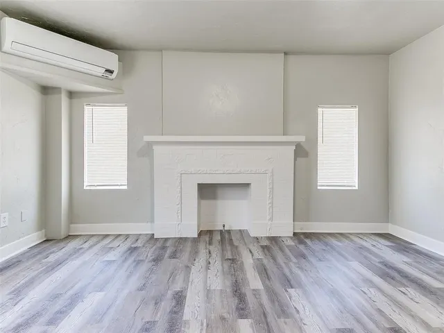 Photo 5 — 1820 NW 11th Street, Oklahoma City, OK 73106