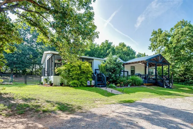 Photo 5 — 31193 Palimino Drive, Tecumseh, OK 74873