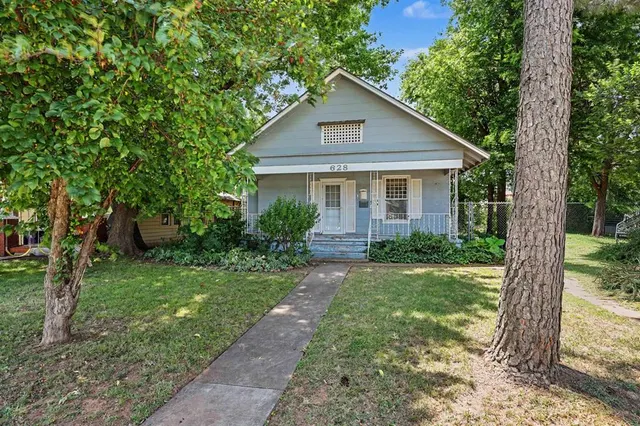 Front exterior — 628 SW 28th Street, Oklahoma City, OK 73109