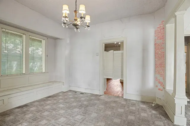 Photo 5 — 628 SW 28th Street, Oklahoma City, OK 73109