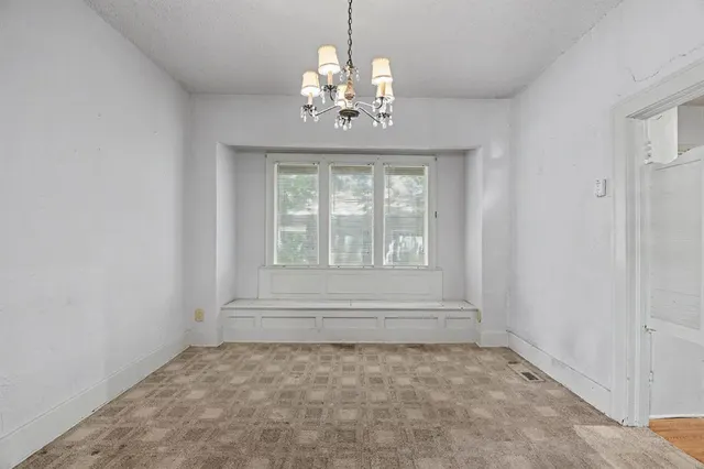 Photo 7 — 628 SW 28th Street, Oklahoma City, OK 73109