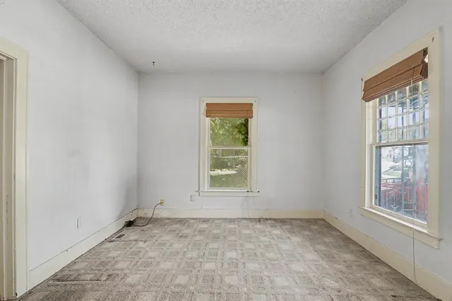 Photo 8 — 628 SW 28th Street, Oklahoma City, OK 73109