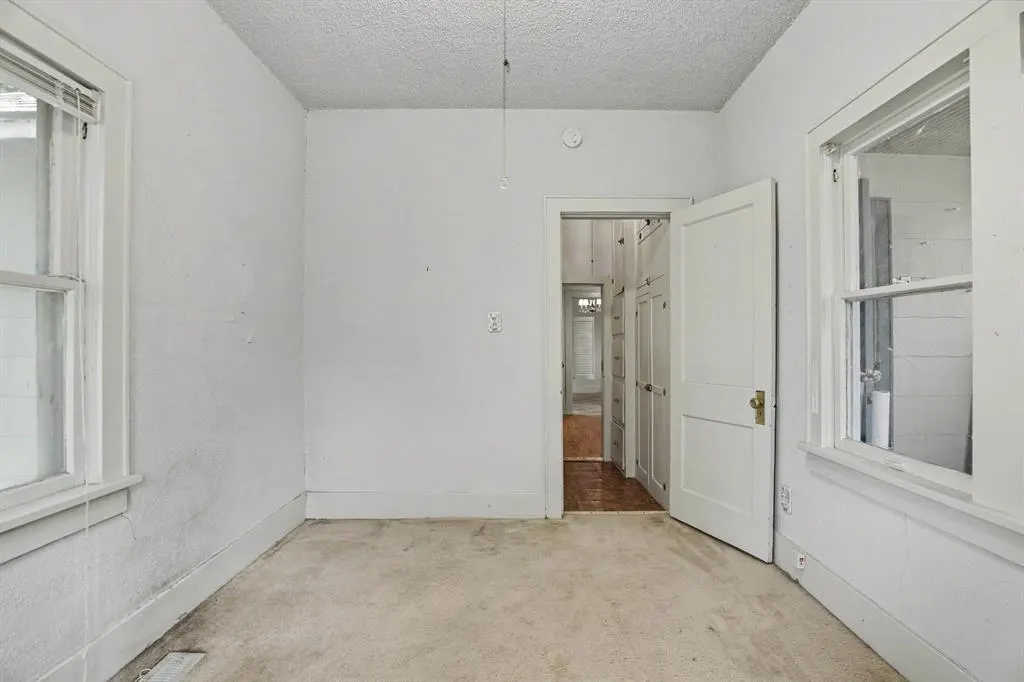 Photo 18 — 628 SW 28th Street, Oklahoma City, OK 73109