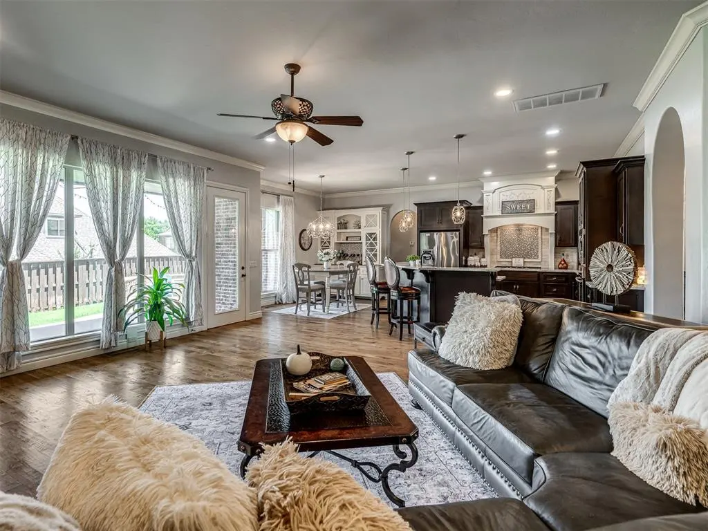 Photo 11 — 2709 Stetson Drive, Edmond, OK 73034
