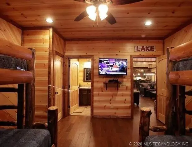 Photo 15 — 77 Green Briar Trail, Broken Bow, OK 74728