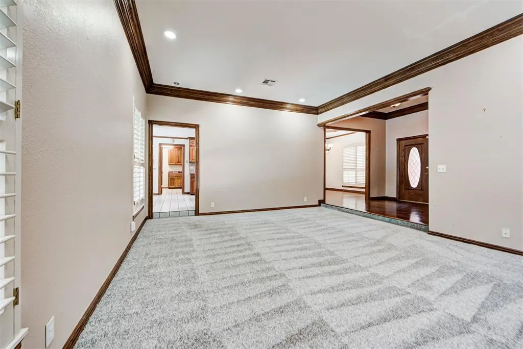 Photo 10 — 2501 SW 123rd Place, Oklahoma City, OK 73170