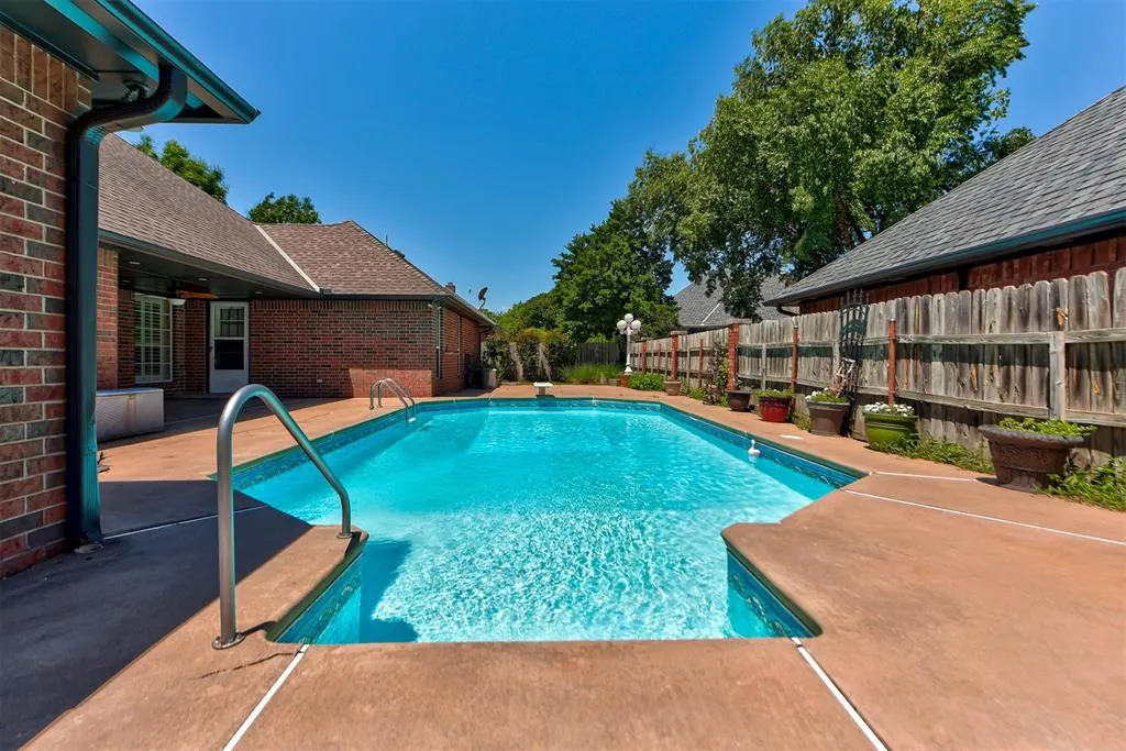 Photo 32 — 2501 SW 123rd Place, Oklahoma City, OK 73170