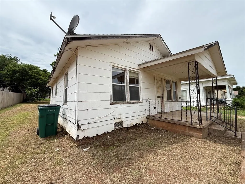 Photo 5 — 1805 N Kelham Avenue, Oklahoma City, OK 73111
