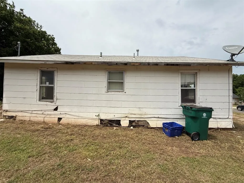 Photo 6 — 1805 N Kelham Avenue, Oklahoma City, OK 73111