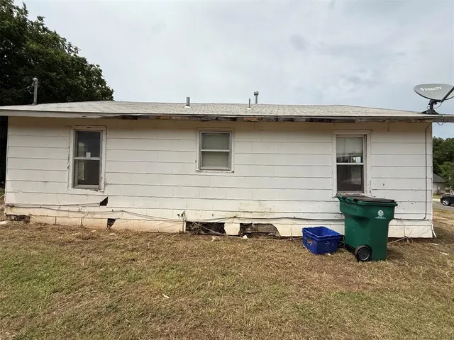 Photo 6 — 1805 N Kelham Avenue, Oklahoma City, OK 73111