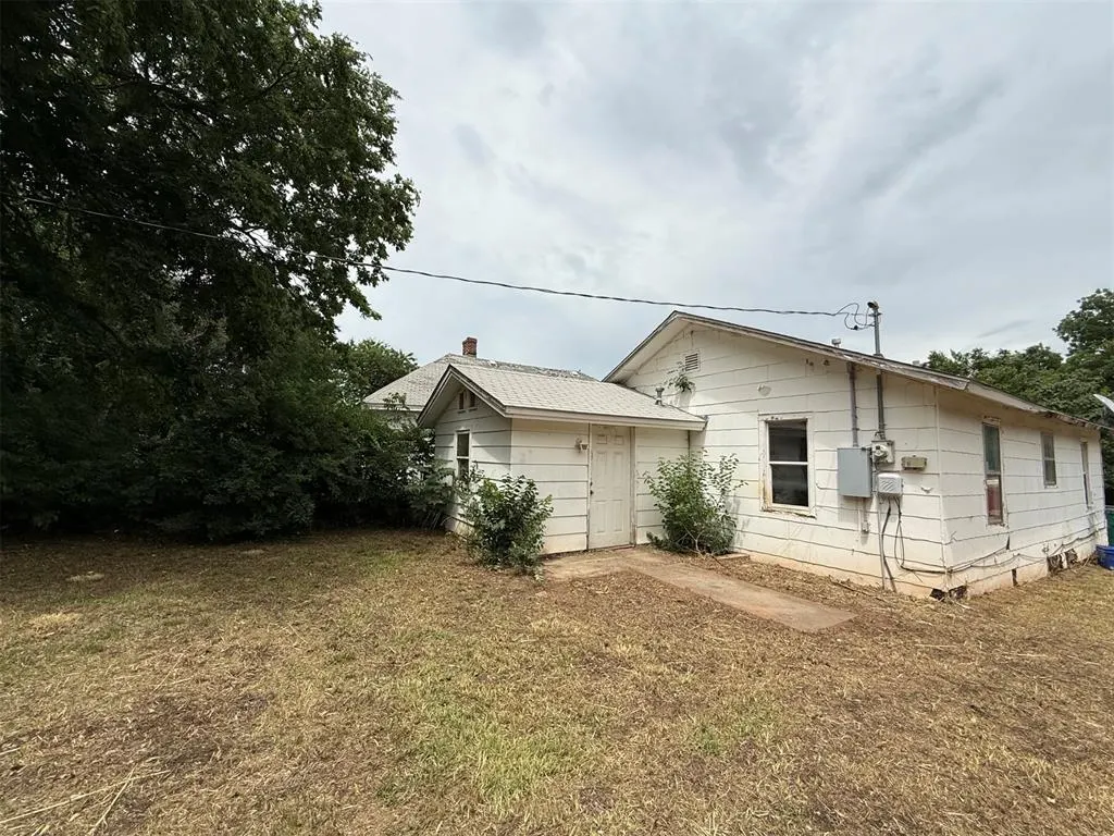 Photo 9 — 1805 N Kelham Avenue, Oklahoma City, OK 73111