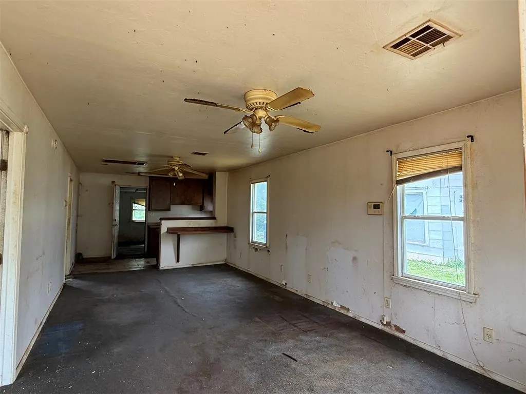 Photo 14 — 1805 N Kelham Avenue, Oklahoma City, OK 73111
