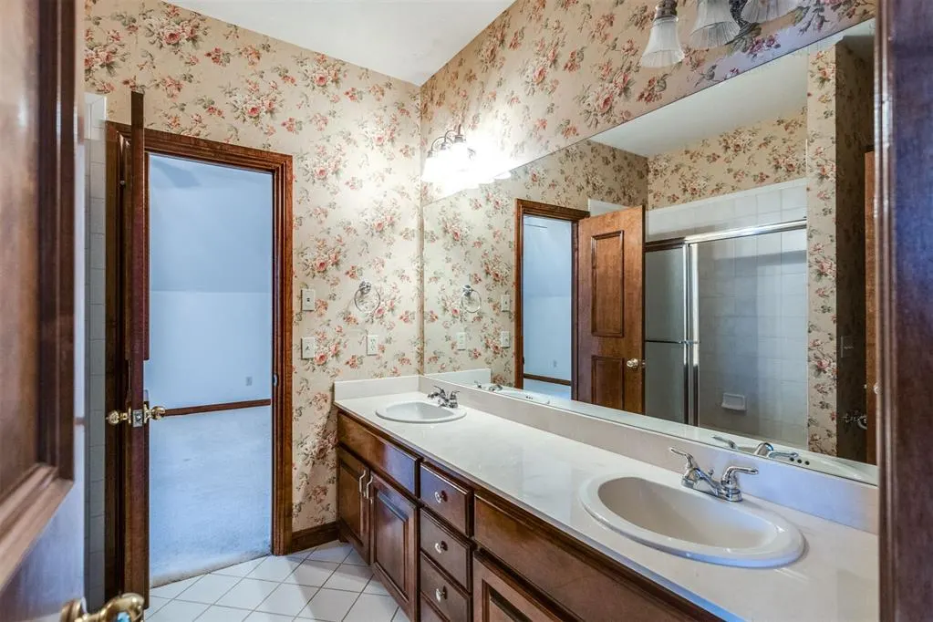 Photo 39 — 9490 Towry Court, Oklahoma City, OK 73165