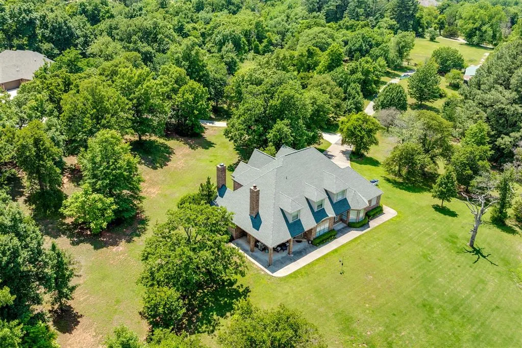Photo 47 — 9490 Towry Court, Oklahoma City, OK 73165