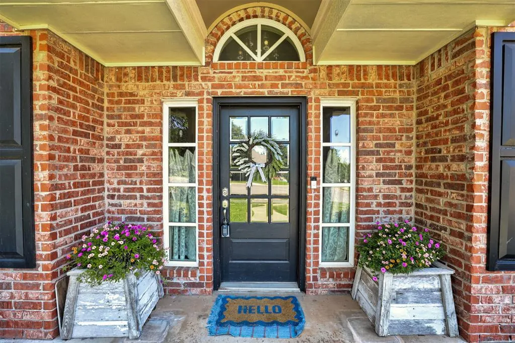 Photo 3 — 1100 Wild Plum Lane, Edmond, OK 73025