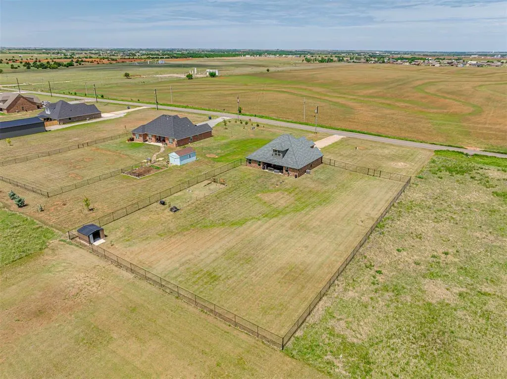 Photo 34 — 6260 NE Moffat Road, Piedmont, OK 73078