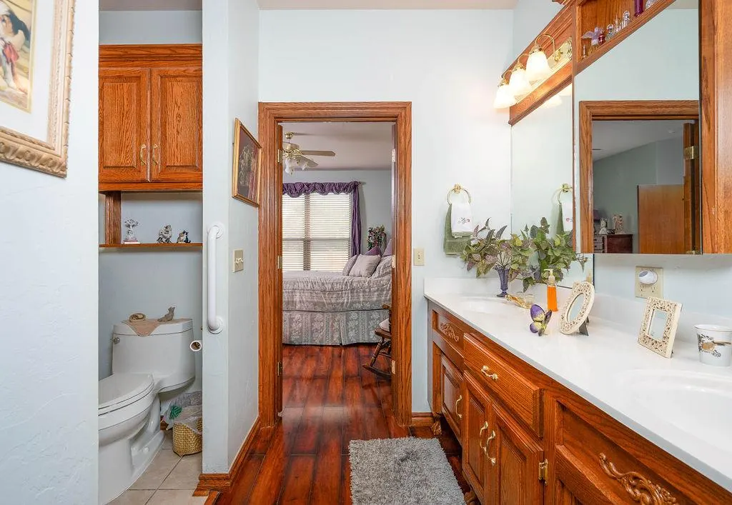 Photo 14 — 4 SW 92nd Place, Oklahoma City, OK 73139