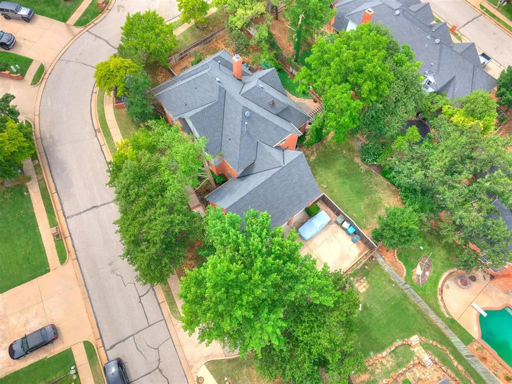 Photo 4 — 2917 Kingwood Drive, Edmond, OK 73013