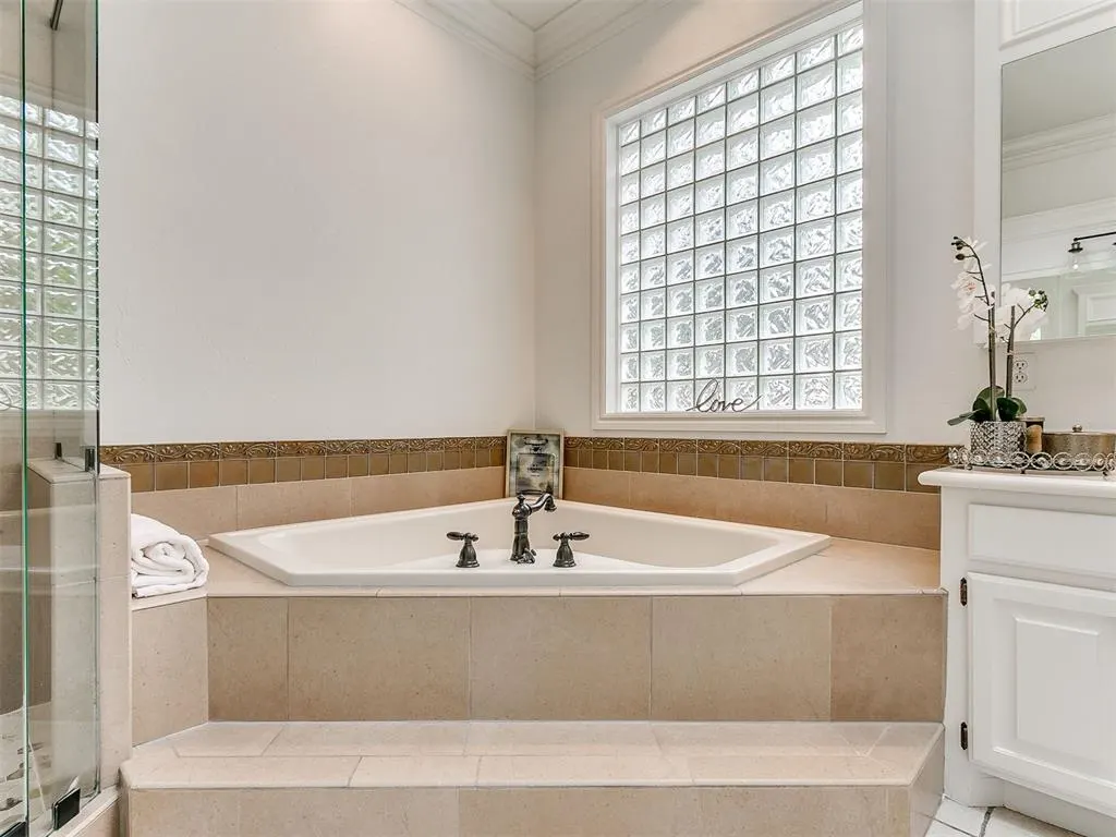 Photo 26 — 2917 Kingwood Drive, Edmond, OK 73013
