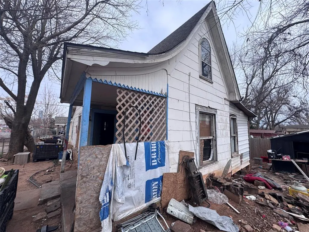 Photo 3 — 2414 S Broadway Avenue, Oklahoma City, OK 73109
