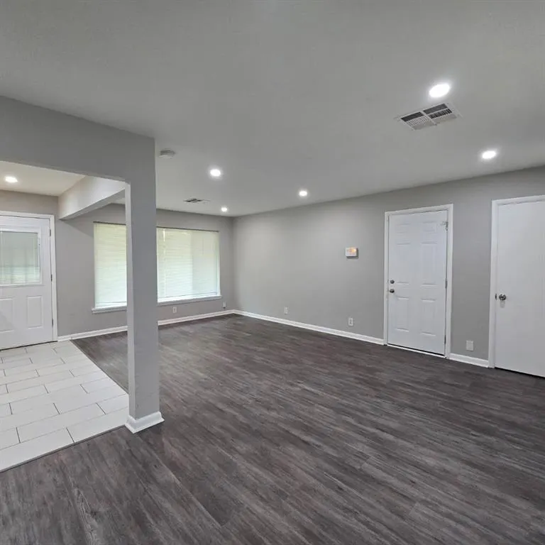 Photo 8 — 1421 N Harvard Avenue, Oklahoma City, OK 73127