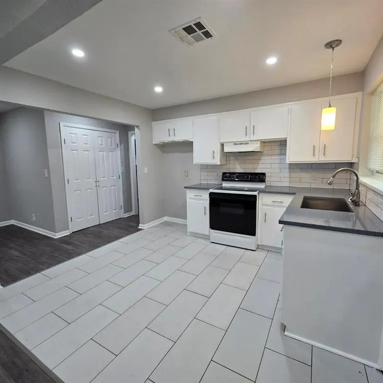 Photo 9 — 1421 N Harvard Avenue, Oklahoma City, OK 73127