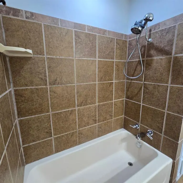 Photo 16 — 1421 N Harvard Avenue, Oklahoma City, OK 73127